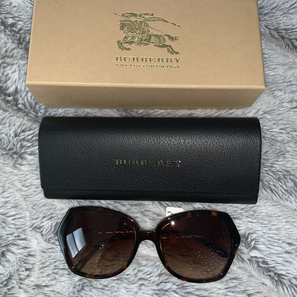 Burberry Sunglasses BRAND NEW